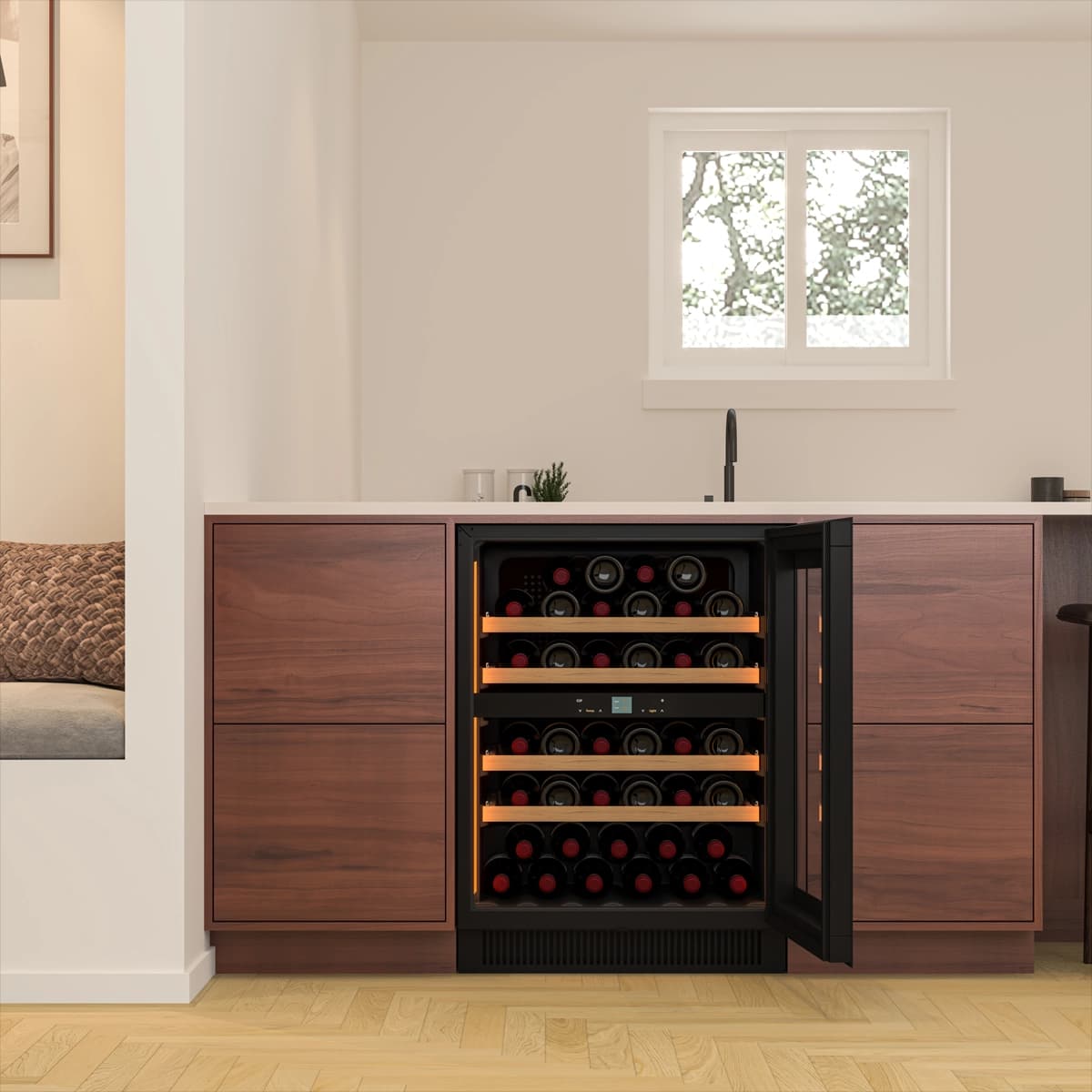 Noble 39 bottles - 2 zones - Black glass front