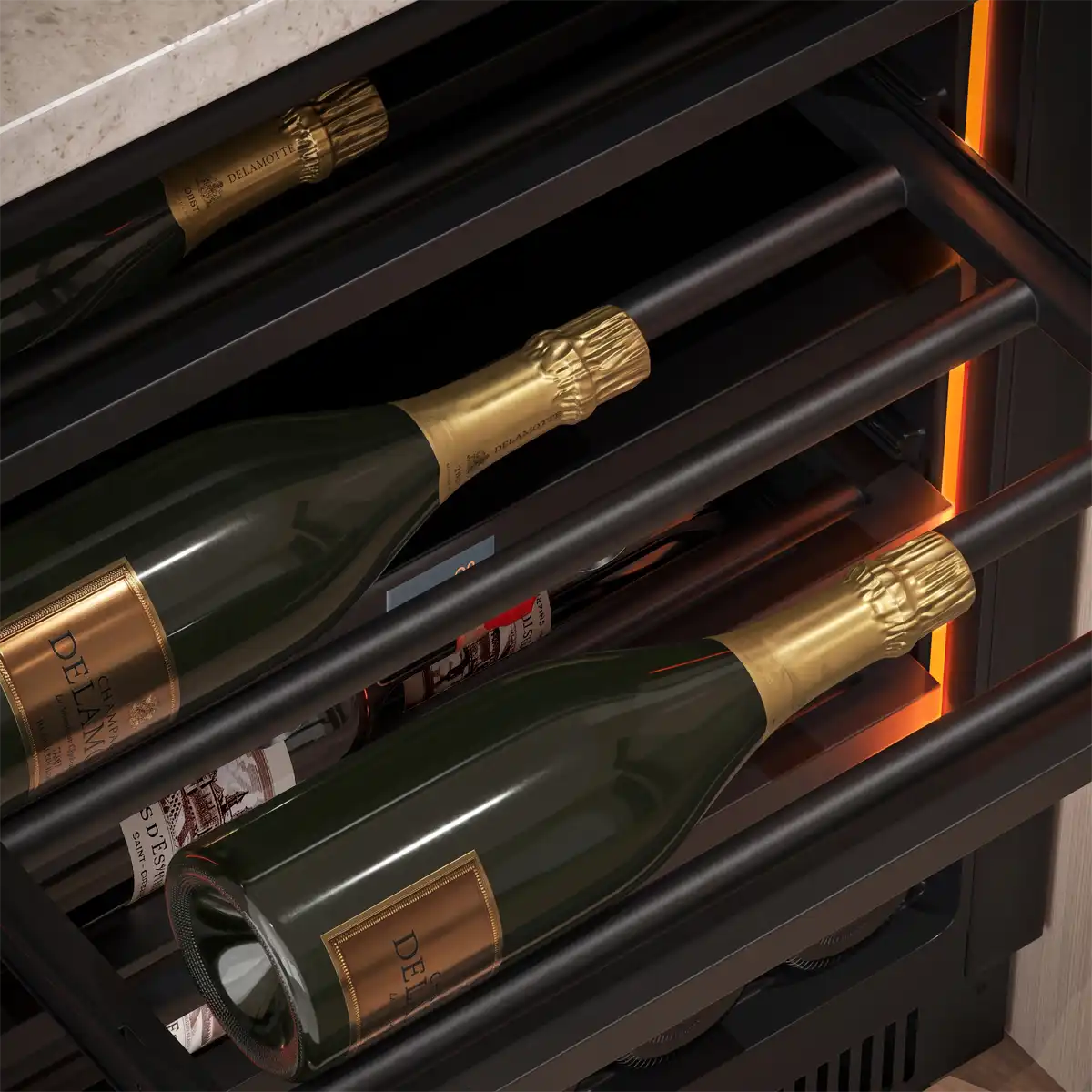 Pevino Imperial 35 bottles - Dual zone - Push open - Black glass front